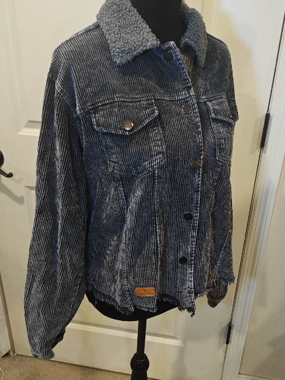 Simply Southern Washed Blue Corduroy Sherpa Jacket - Picture 5 of 6